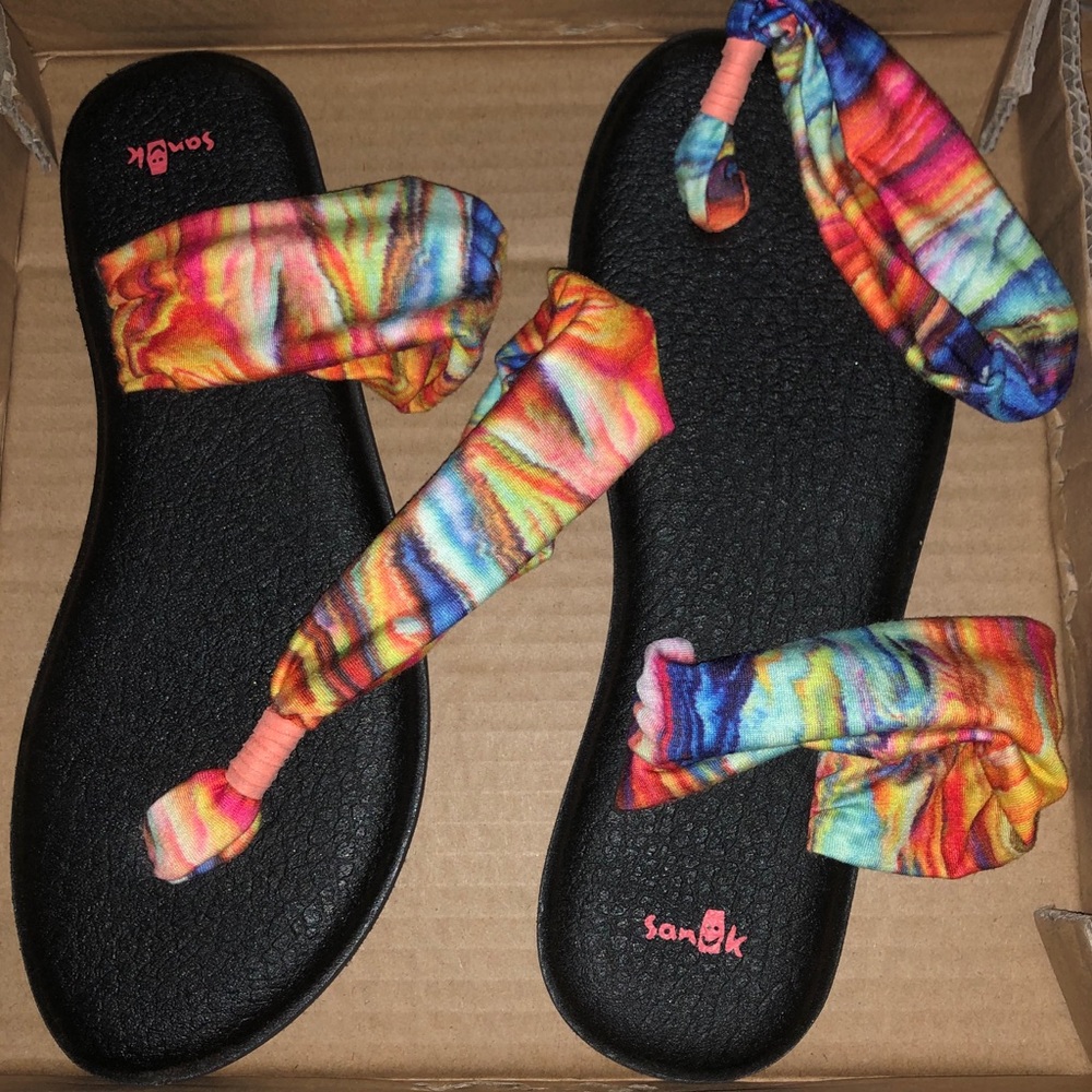 Sanuk  Sandals